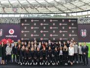 Vodafone, Beşiktaş bayan futbol takımının isim ve göğüs reklamı sponsoru oldu