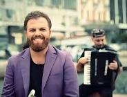 Buzuki Orhan Osman’dan sevgililer gününe özel canlı yayın hediyesi