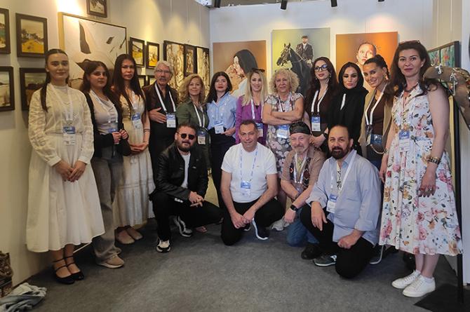 Galeri Abay, ArtContact İstanbul 2025 Fuarı’nda Sanatseverlerle Buluşuyor