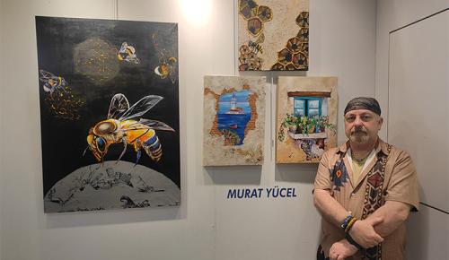 Murat Yücel eserlerini ArtContact Uluslararası Çağdaş Sanat Fuarı’nda sanatseverlerle buluşturdu