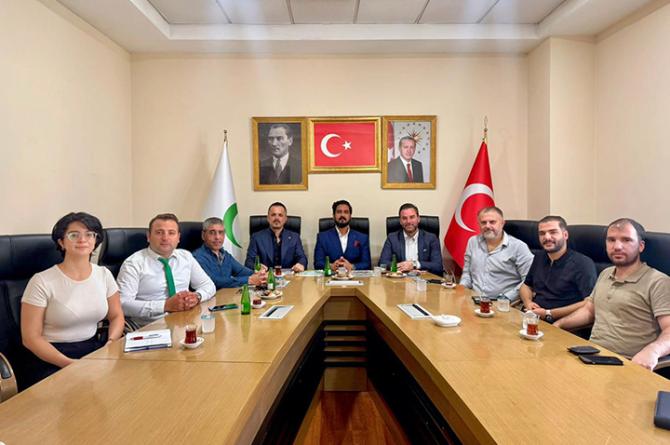 Dr. Adil Sami ve Ömer Nasuhi Öztürk’ten Yeşilay’a anlamı ziyaret