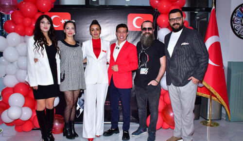 Cumhuriyetin 102. Yılı Coşkusu Keser Ailesiyle Kutlandı!