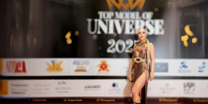 Esma Er “Top Model Of Universe” gecesinde güzelleri kıskandırdı