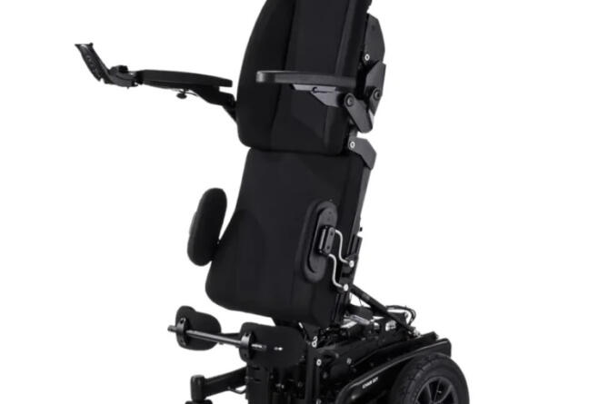 Akülü Tekerlekli Sandalye ve Gelişmiş Modeller: Modern Mobilitenin Yeni Standartları