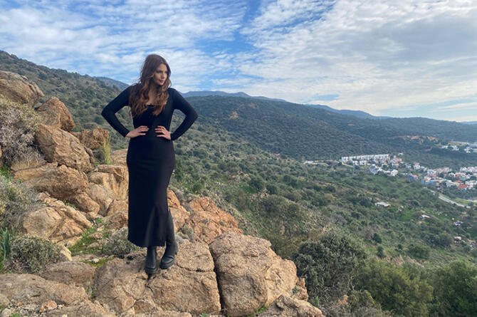 Ünlü Oyuncudan İzmir Dikili Denizköy’de Örnek Yatırım