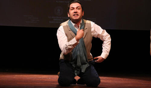 Genç Oyuncu Halis Murat Canaz Sahnedeki Başarılı Performansıyla Dikkat Çekiyor