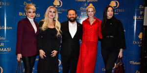 Mehmet Yıldırım ve Dostları İftarda Buluştu