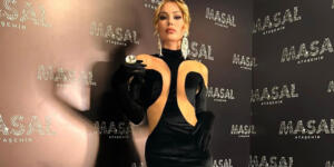 Masal Gibi Gece: Petek Dinçöz Ataşehir’de Büyüledi