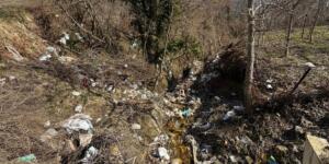 Safranbolu’nun Köylerinde Çöp Krizi: Konteyner Yok, Dere Yatakları Çöp Dolu